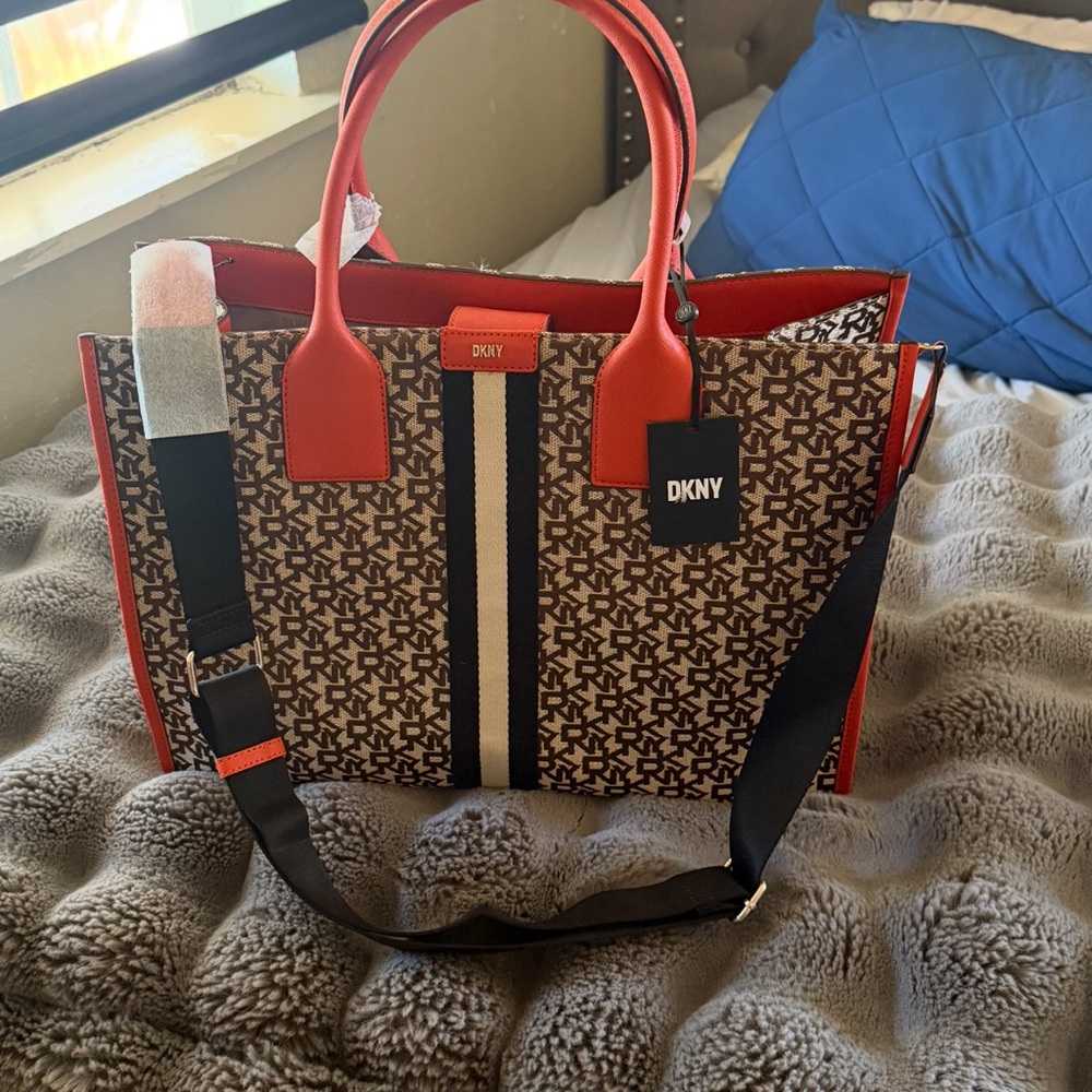 DKNY Signature Tote in Red and Brown